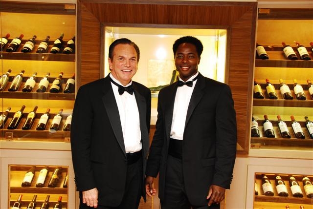 Dison: Anthony (piano) & Cinqué (vocals)