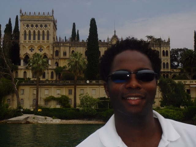 Afternoon Boating - Great backdrop