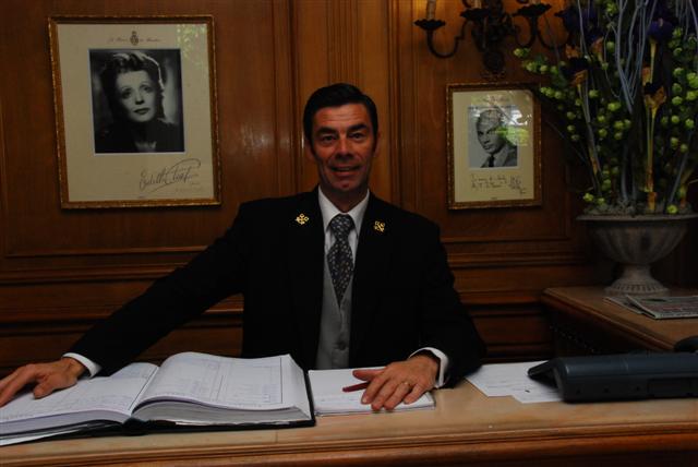 La Reserve - Mr. Patrick DEBUIRE La Reserve - Mr. Patrick DEBUIRE