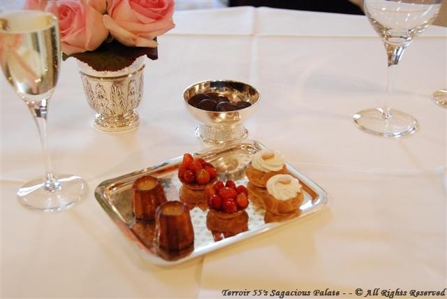 Assortiment de desserts et pâtisseries