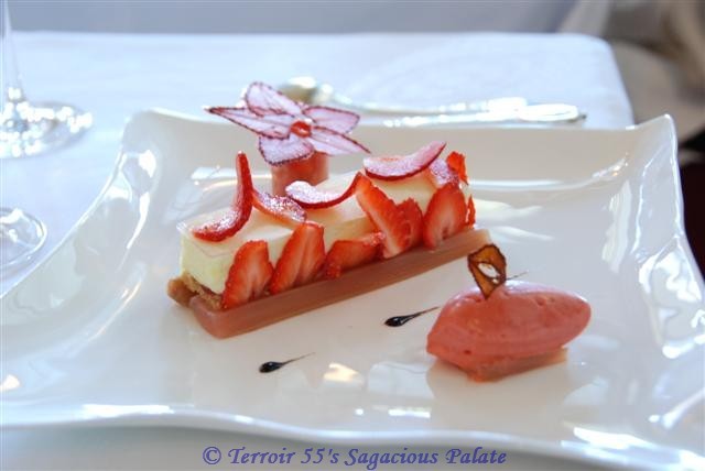 (Strawberries and rhubarb, lemon fondant, Modena balsamic vinegar reduction) Rhubarb