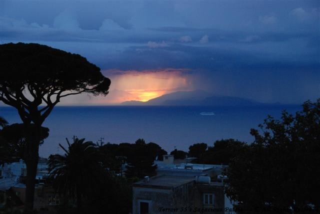 Sunset - Star Gazing on the horizon