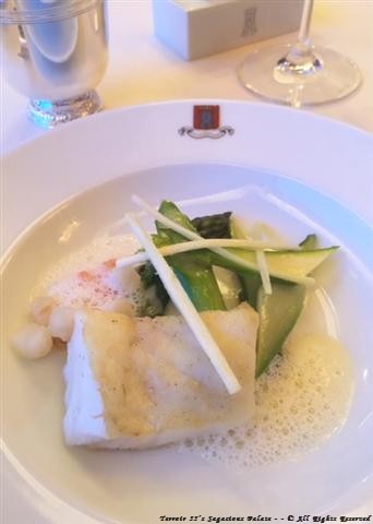 Turbot Roti, Asperges Vertes au Parfum de Cardamome