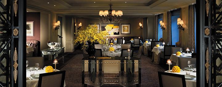 © Shangri-La Palace, Paris - - Courtesy of Shangri-La Palace's "L'Abeille"