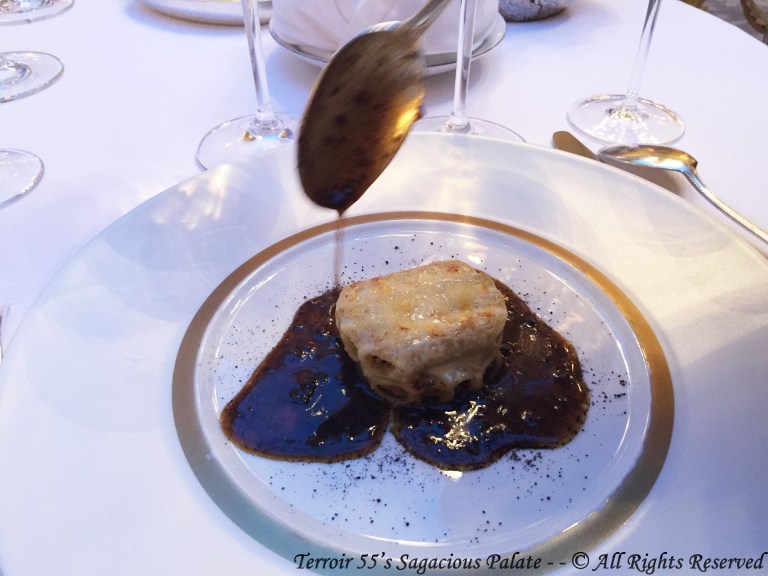 Macaroni, stuffed with black truffle and duck foie gras 