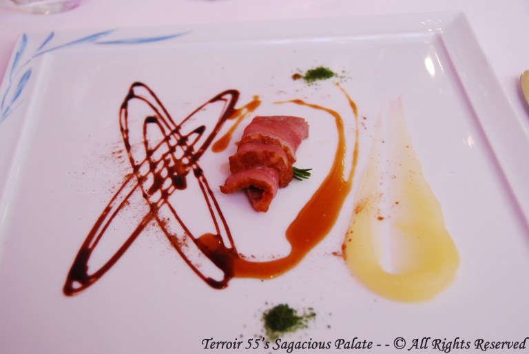 Duck breast scented with cinnamon, borage, apple preserve and reduction of balsamic vinegar