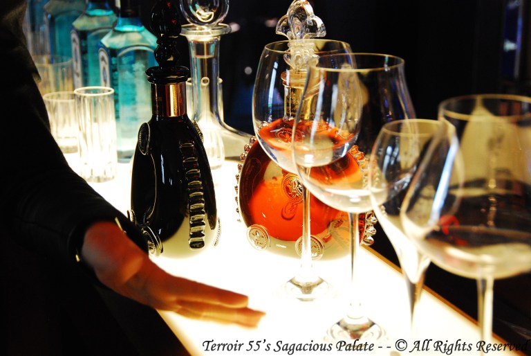 The Bar - Carafe Louis XIII