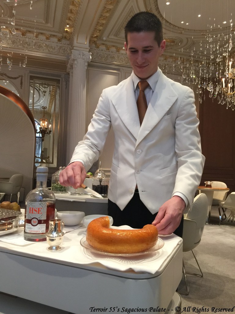 Julien with HSE Rhum de Martinique and dessert