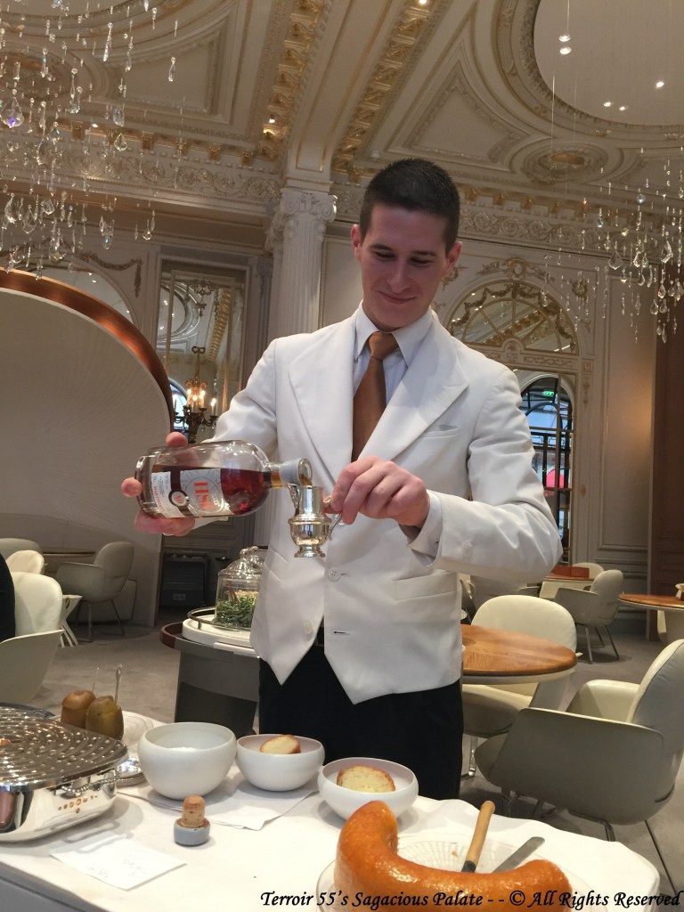 Julien with HSE Rhum de Martinique and dessert